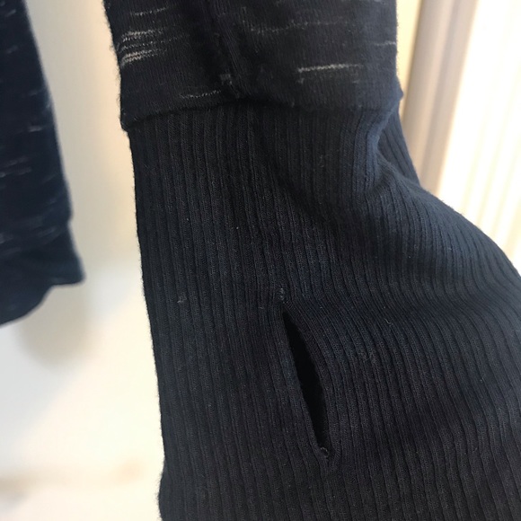 Articles of Society Stitchfix Mullins Drape Front Navy Blue Cardigan Size Small - Picture 7 of 9